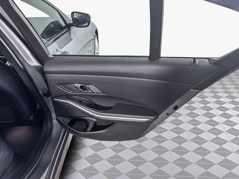 Used 2023 BMW 330i Sedan image 28