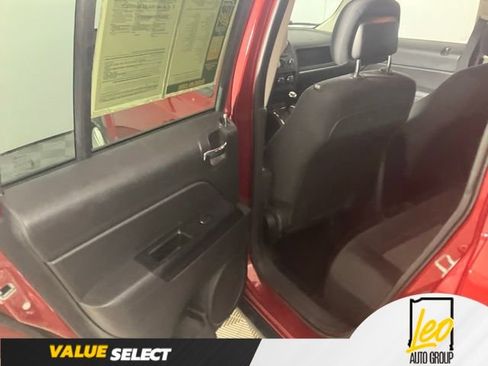 Used 2014 Jeep Patriot Sport w/ Power Value Group AWD/4WD image 17