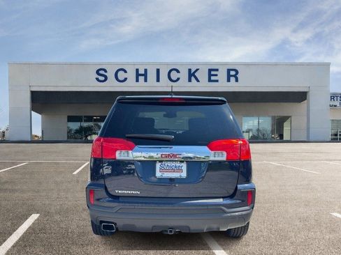 Used 2017 GMC Terrain SLE FWD image 4