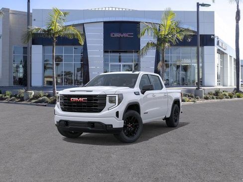 New 2026 GMC Sierra 1500 Elevation image 8