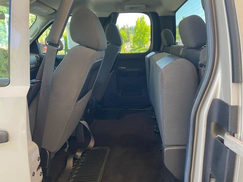 Used 2009 Chevrolet Silverado 2500 LT AWD/4WD image 22