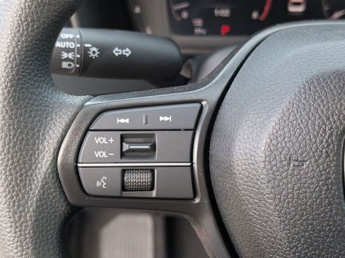 New 2025 Honda Accord SE image 18