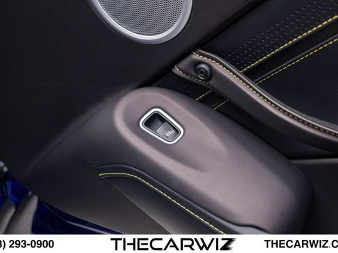 Used 2023 Aston Martin V8 Vantage Coupe RWD image 73