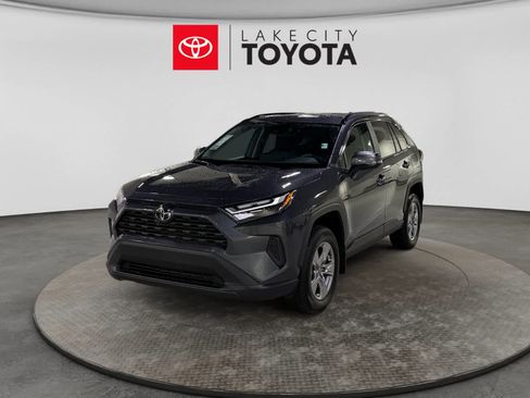 Used 2025 Toyota RAV4 XLE w/ Convenience Package FWD image 1