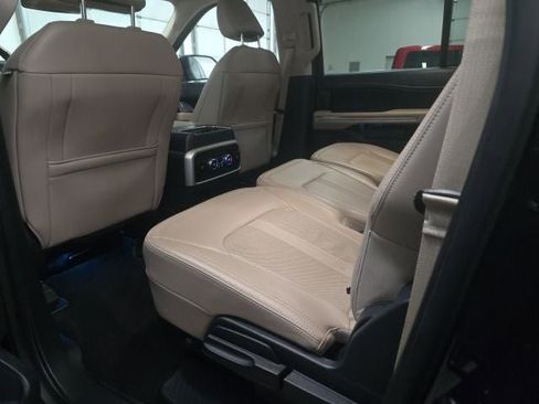 Used 2024 Ford Expedition Max Limited AWD/4WD image 15