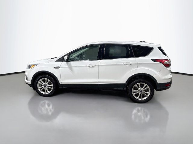 Used 2017 Ford Escape SE FWD image 10