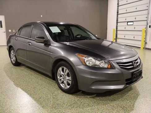 Used 2011 Honda Accord LX-P image 1