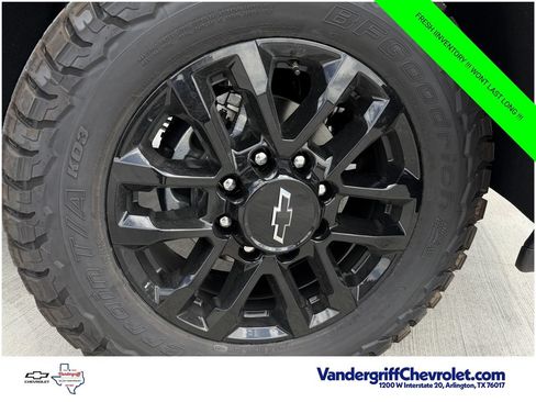 New 2026 Chevrolet Silverado 2500 High Country w/ High Country Premium Package AWD/4WD image 10