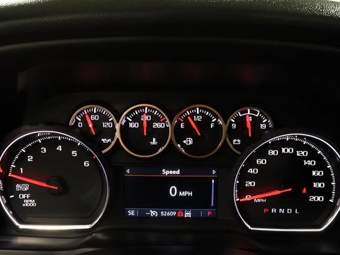 Used 2020 Chevrolet Silverado 1500 LT Trail Boss w/ Midnight Edition AWD/4WD image 14