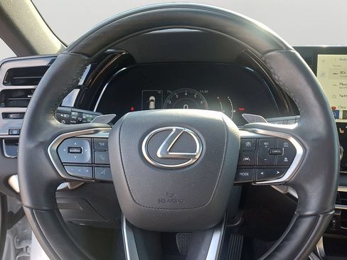 Used 2024 Lexus RX 350 Premium w/ Accessory Package (Z1) AWD/4WD image 20