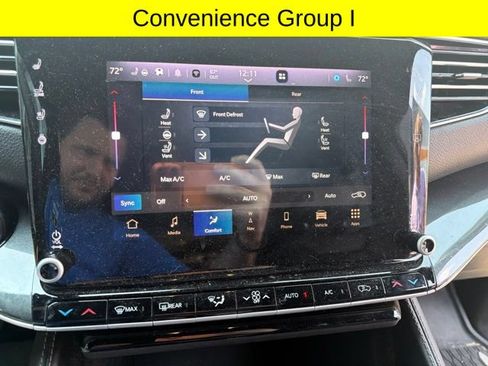 Used 2023 Jeep Wagoneer 4WD w/ Convenience Group I image 10