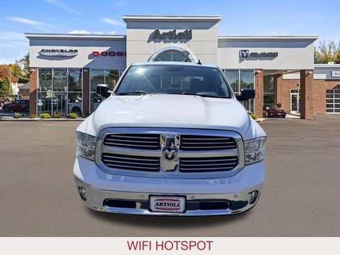 Certified 2017 RAM 1500 Big Horn AWD/4WD image 3