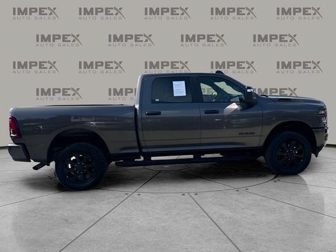 Used 2025 RAM 2500 Big Horn AWD/4WD image 6