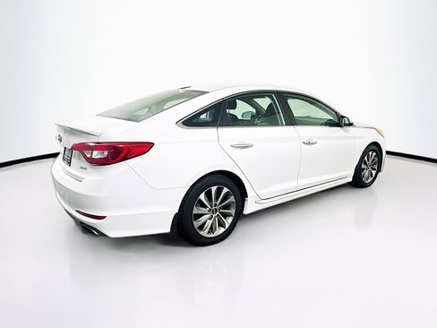 Used 2016 Hyundai Sonata Sport w/ Option Group 02 image 9