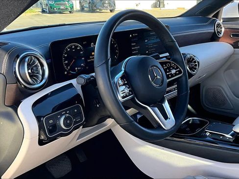 Used 2023 Mercedes-Benz CLA 250 CLA 250 image 16