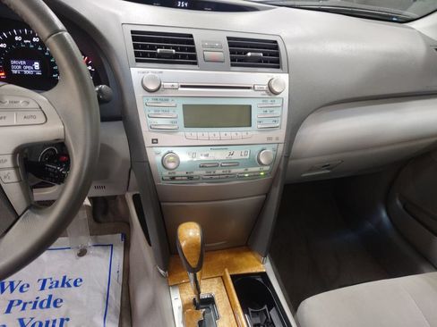 Used 2007 Toyota Camry FWD image 17