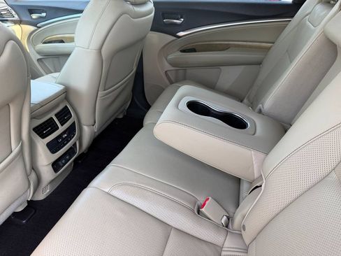 Used 2020 Acura MDX SH-AWD w/ Technology Package image 18