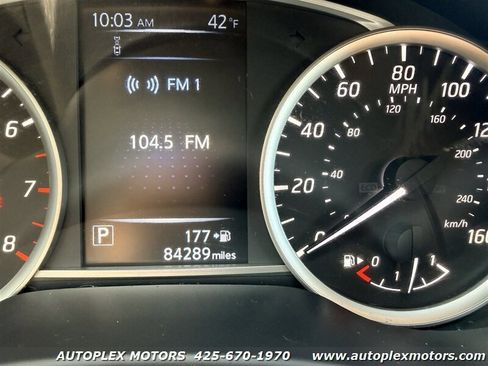 Used 2018 Nissan Sentra SV image 11