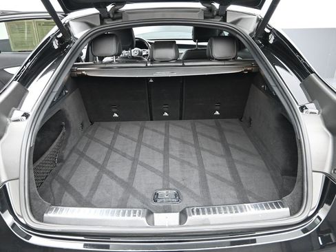 Used 2022 Mercedes-Benz GLC 300 4MATIC Coupe image 11