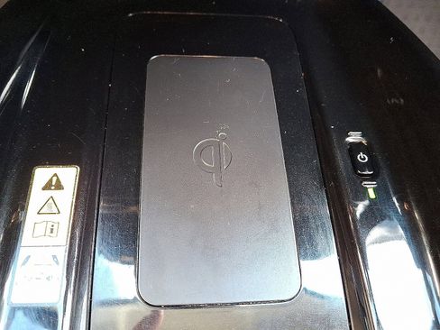 Used 2021 Toyota Prius Prime XLE image 22