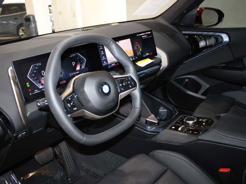 Certified 2025 BMW X3 xDrive30i image 12