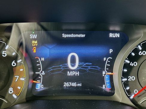 Used 2022 Jeep Compass Latitude FWD image 19