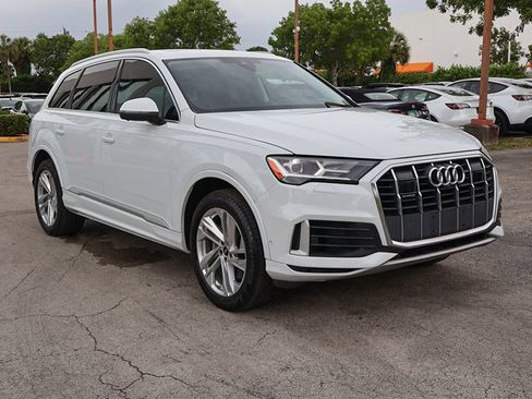 Used 2023 Audi Q7 3.0T Premium Plus w/ Premium Plus Package AWD/4WD image 9