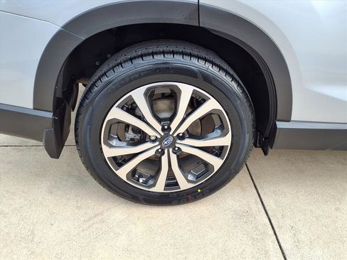 Used 2019 Subaru Forester Limited w/ Popular Package #3 image 27