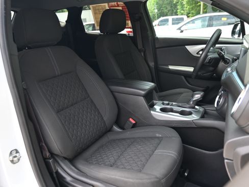 Used 2021 Chevrolet Blazer LT FWD image 33