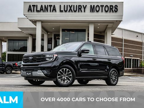 Used 2025 Ford Expedition Platinum AWD/4WD image 2
