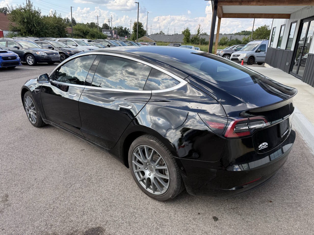 Used 2019 Tesla Model 3 Standard Range Plus RWD image 10