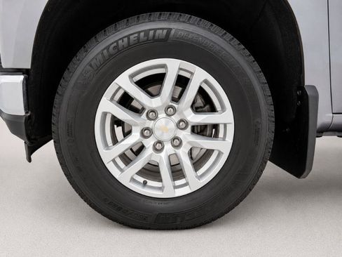 Used 2019 Chevrolet Silverado 1500 LT w/ All-Star Edition AWD/4WD image 24