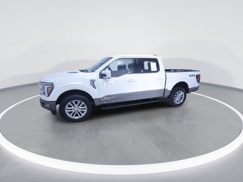 Used 2025 Ford F150 King Ranch image 4