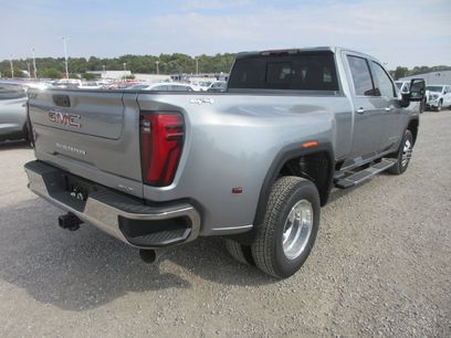 New 2026 GMC Sierra 3500 SLT w/ SLT Premium Package