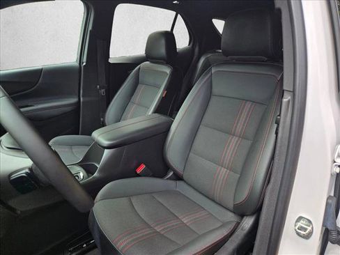 Used 2024 Chevrolet Equinox RS AWD/4WD image 15