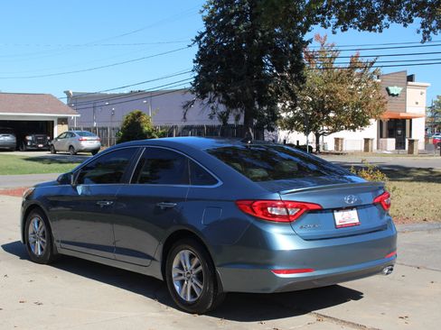 Used 2016 Hyundai Sonata SE w/ Cargo Package image 7