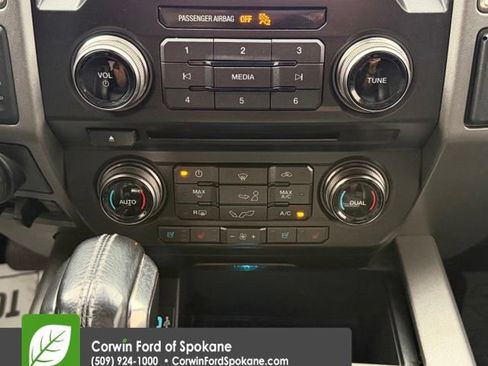 Used 2017 Ford F150 Raptor w/ Equipment Group 802A Luxury AWD/4WD image 30