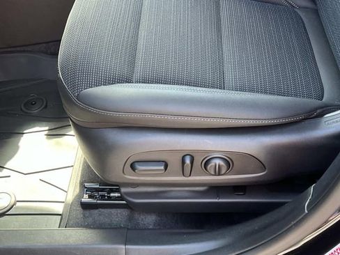 Used 2026 Buick Envista Preferred w/ Convenience I Package FWD image 21