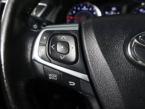 Used 2015 Toyota Camry SE image 26