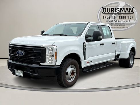 Used 2024 Ford F350 XL image 2