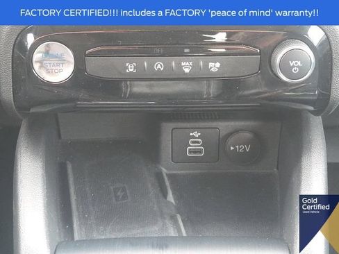 Used 2025 Ford Escape Platinum AWD/4WD image 34