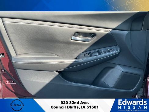 Used 2025 Nissan Sentra SV FWD image 18