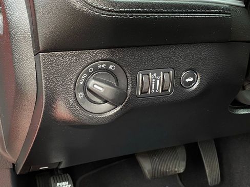 Used 2021 Dodge Challenger R/T Scat Pack image 12