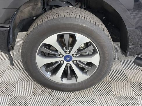 Used 2019 Ford F150 XL w/ Equipment Group 101A Mid AWD/4WD image 8