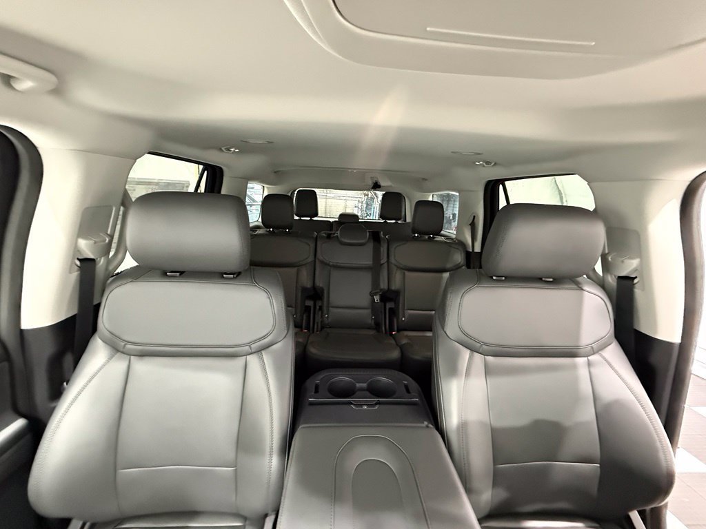 New 2027 Ford Expedition Active AWD/4WD image 38