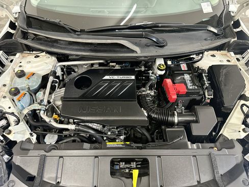 Used 2025 Nissan Rogue SV AWD/4WD image 34