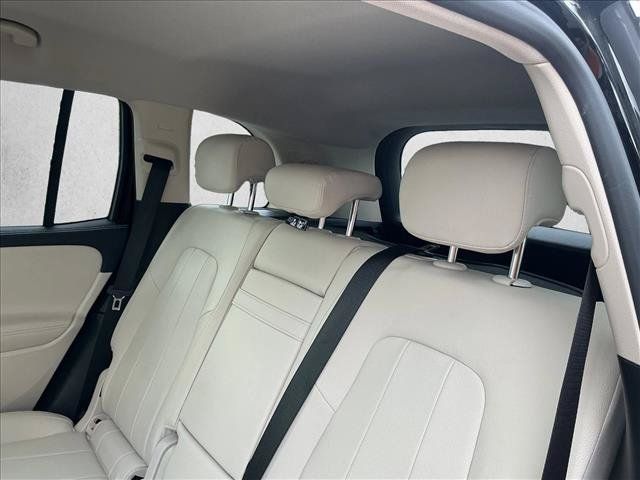 Used 2020 Mercedes-Benz GLB 250 4MATIC image 15