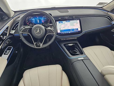 Used 2026 Mercedes-Benz E 350 Sedan image 18