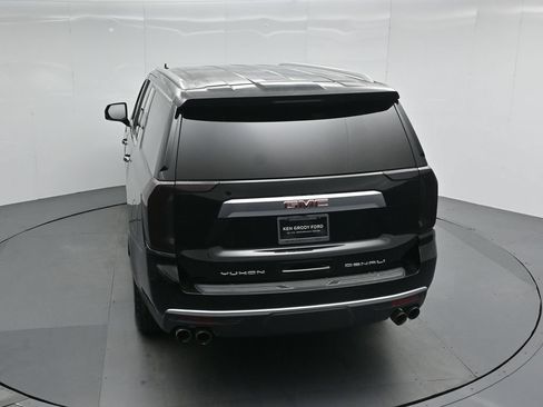 Used 2021 GMC Yukon XL Denali AWD/4WD image 41