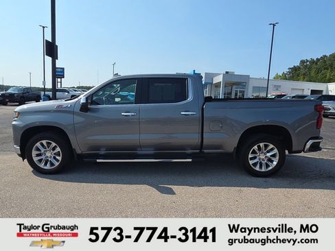Used 2021 Chevrolet Silverado 1500 LTZ w/ Z71 Off-Road Package AWD/4WD image 5